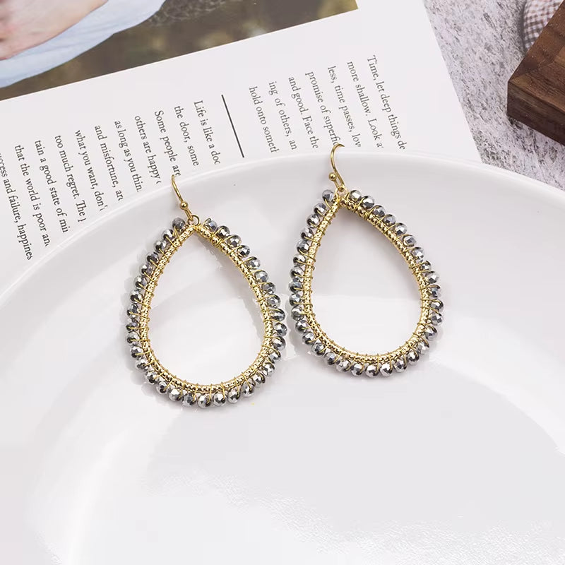 Novelty Elegant Glass Bead Handmade Teardrop Earring for Women and Girls New Design Personality Party Gift Accessories